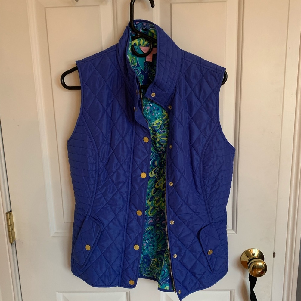 Lily Pulitzer Getaway quilted vest